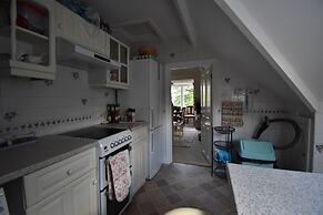 Immaculate 4-bed Apartment in Bournemouth & spa