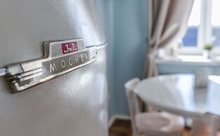 Merchant House by Sokroma