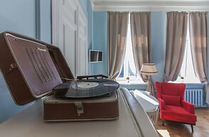 Merchant House by Sokroma