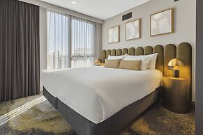Melbourne City Apartment Hotel