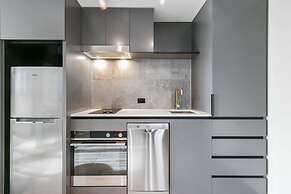 Melbourne City Apartment Hotel