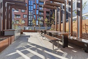 Melbourne City Apartment Hotel