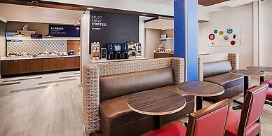 Holiday Inn Express & Suites Kokomo South by IHG