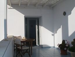 Innaxos Studios, Viewing Apollo Temple