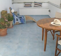 Innaxos Studios, Viewing Apollo Temple