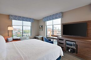 Hampton Inn Salem Boston