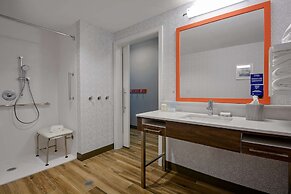 Hampton Inn Salem Boston
