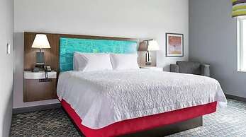 Hampton Inn Salem Boston