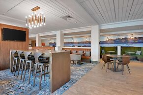 Hampton Inn Salem Boston