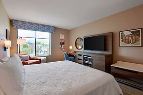 Hampton Inn Salem Boston
