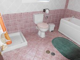 Toms House 0 Quiet Family House Between Paleokastritsa n Dassia n Ipso