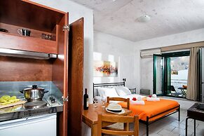 Petite Studio Amazing Mountain View