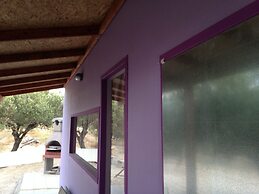 New and Colorful Studio Near Airport and Beach in Heraklion