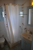 Villa Ioanna - Vacation Houses for Rent Close to the Beach