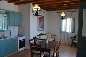 Villa Ioanna - Vacation Houses for Rent Close to the Beach