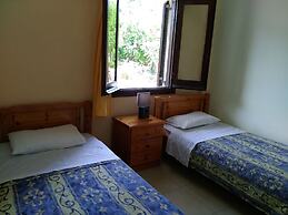 Spaceful Apartment With Veranda 'n Garden