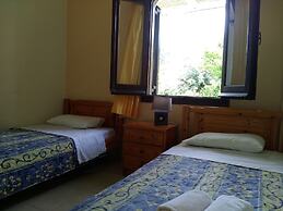 Spaceful Apartment With Veranda 'n Garden