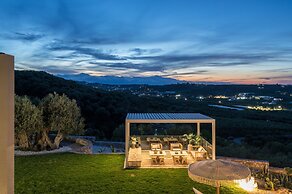 Olivenest Chania Executive Villa