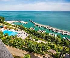 Hotel Capo Est
