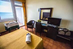 Hotel Capo Est