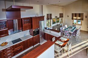 Palladio Luxury Villa With Amazing View