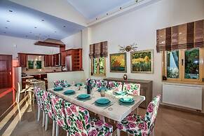 Palladio Luxury Villa With Amazing View