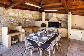 Palladio Luxury Villa With Amazing View