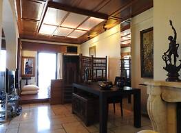 Collector Beach Loft