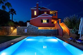Luxury Villa Lemonia With Private Pool