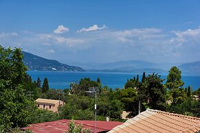 Luxury Villa Lemonia With Private Pool