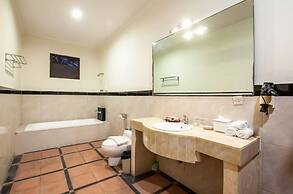 PB - 7BR - V5 & V1 7BR Private Pool Villa, Walk to Seminyak Beach