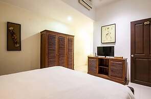 PB - 7BR - V5 & V1 7BR Private Pool Villa, Walk to Seminyak Beach