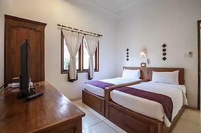 PB - 7BR - V5 & V1 7BR Private Pool Villa, Walk to Seminyak Beach