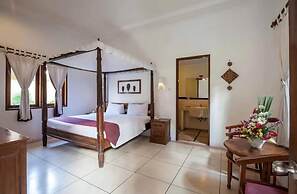 PB - 6BR- V1 & V3 6BR Private Pool Villa, Walk to Seminyak Beach