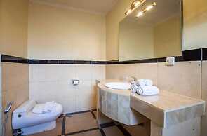 PB - 6BR- V1 & V3 6BR Private Pool Villa, Walk to Seminyak Beach