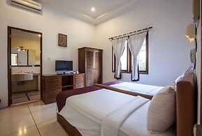 PB - 5BR - V1 & V2 5BR Private Pool Villa, Walk to Seminyak Beach