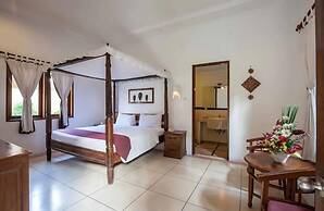 PB - Villa 5 - 4BR · 4-BR Private Pool Villa Walk to Seminyak Beach