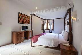 PB - Villa 1 - 3BR · 3-BR Private Pool Villa Walk to Seminyak Beach