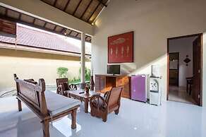 PB - Villa 3 - 3BR · 3-BR Private Pool Villa Walk to Seminyak Beach