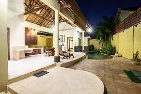 PB - Villa 2 - 2BR · 2-BR Private Pool Villa Walk to Seminyak Beach