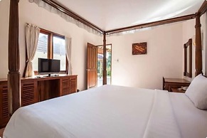 PB - Villa 4 - 2BR · 2-BR Private Pool Villa Walk to Seminyak Beach