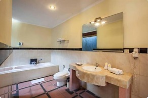 PB - Villa 4 - 2BR · 2-BR Private Pool Villa Walk to Seminyak Beach