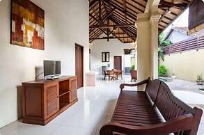 PB - Villa 4 - 2BR · 2-BR Private Pool Villa Walk to Seminyak Beach