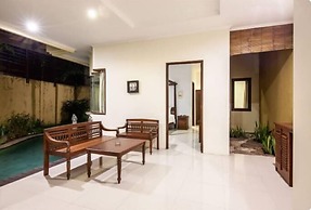 PB - 10BR · 10-BR Private Pool Villa Walk to Seminyak Beach