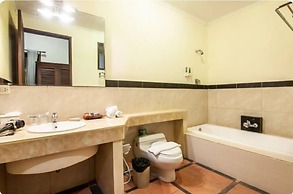 PB - 10BR · 10-BR Private Pool Villa Walk to Seminyak Beach