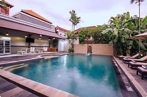 SMV- 2BedGRDN - V6 · 2BR Garden Villa Walk to shops and Beach Legian