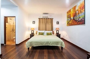 SMV- 2BedGRDN - V6 · 2BR Garden Villa Walk to shops and Beach Legian