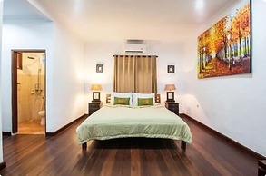 SMV- 2BedGRDN - V7 · 2BR Garden Villa Walk to shops and Beach Legian