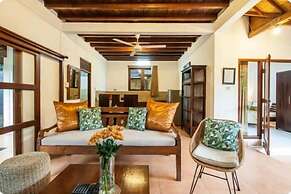 SMV- 2BedGRDN - V7 · 2BR Garden Villa Walk to shops and Beach Legian