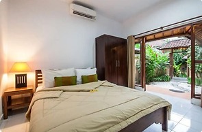 SMV- 2BedGRDN - V7 · 2BR Garden Villa Walk to shops and Beach Legian